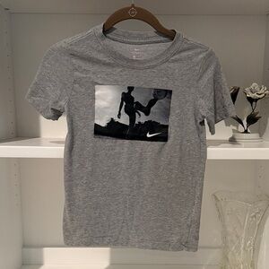 Nike Grey Short Sleeve Graphic Crew Tee with Black-White Photo Print